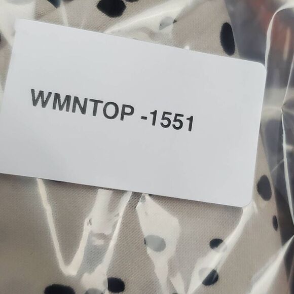 GeeGee Small white/Black Polka-dot Top - Picture 5 of 5